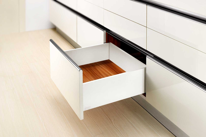 Slim drawer system, H=172mm, L=450 mm, full extension, white